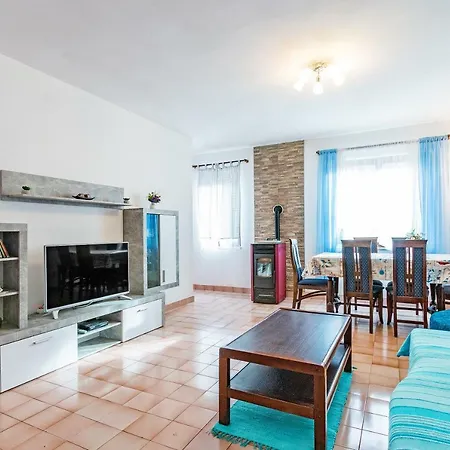 Sunny & Relaxing Apartment Vinkuran
